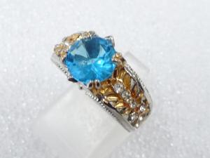 クリスタル　指輪(8号)